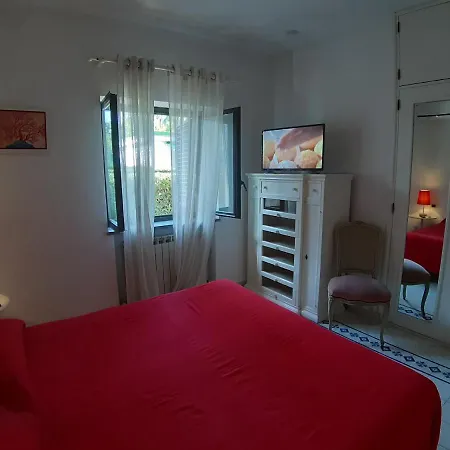 Esperidi Semesteranläggning (resort)